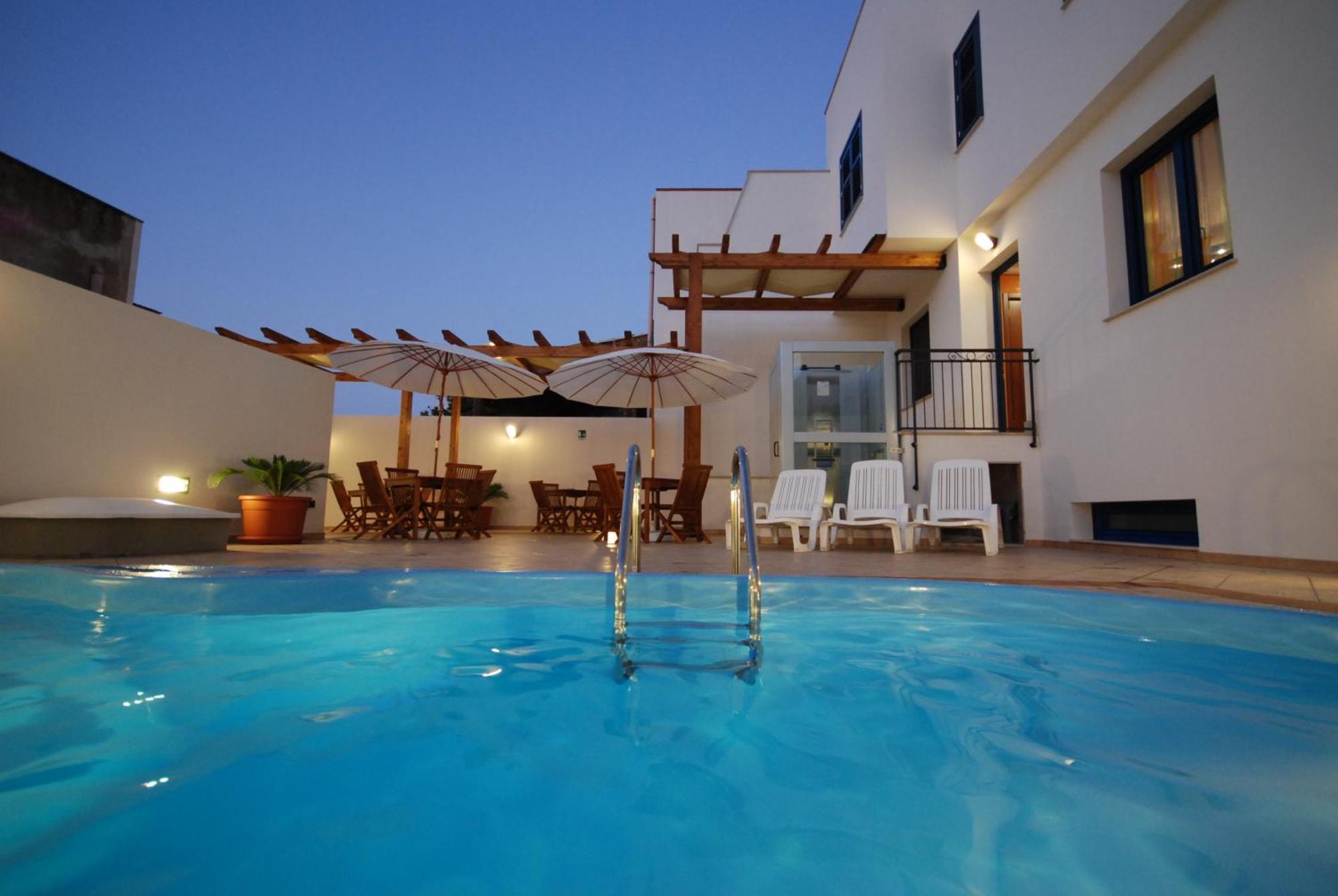 Hotel Altamarea San Vito Lo Capo Exterior foto
